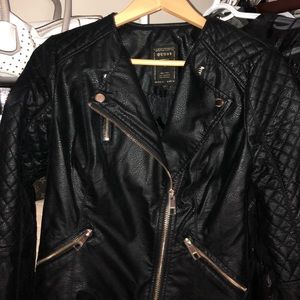 !NEVER WORN! GUESS (S) shiny suede jacket